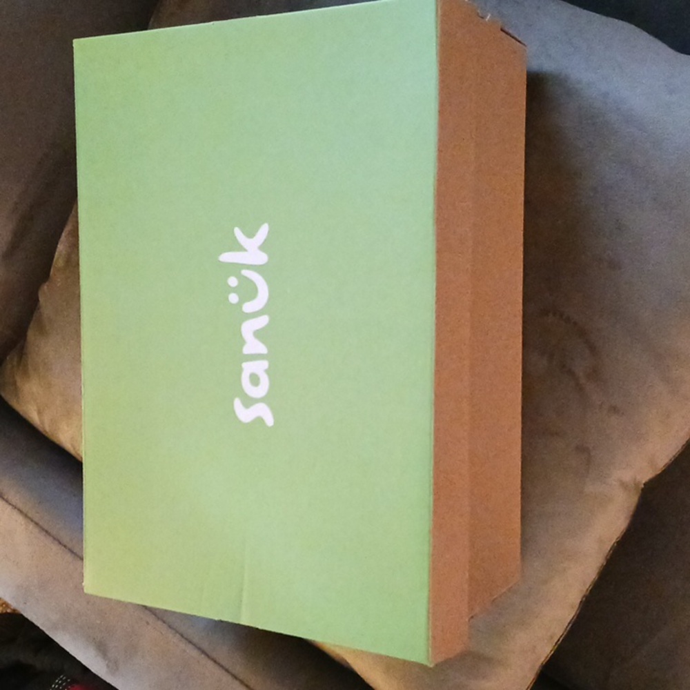 Sanuk Cozy Vibes Slippers - Picture 6 of 7